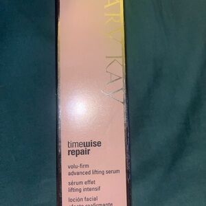Mary Kay Volu-Firm Lifting Serum in Pink Packaging